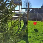 Les Grands Chais Holiday home *