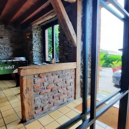 Les Grands Chais Vakantiehuis Ortho